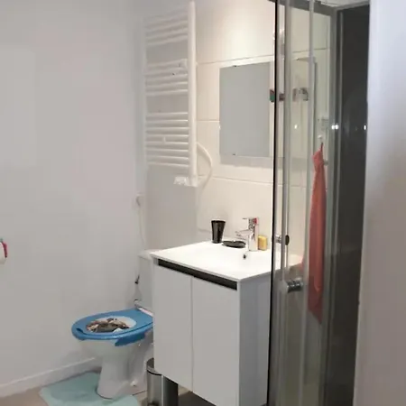 Holiday home Maisonnette Accueillante Au Havre Avec Terrasse Et Jardin 30 M² Le Havre