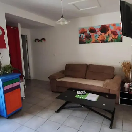 Maisonnette Accueillante Au Havre Avec Terrasse Et Jardin 30 M² Holiday home Le Havre